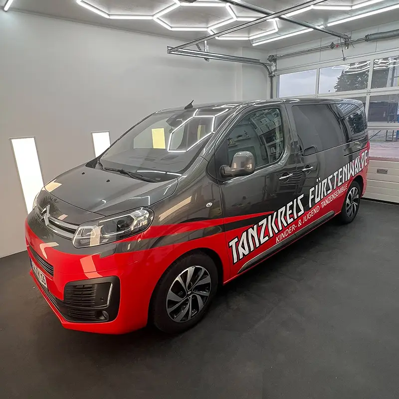 Citroen Spacetourer Designfolierung rot